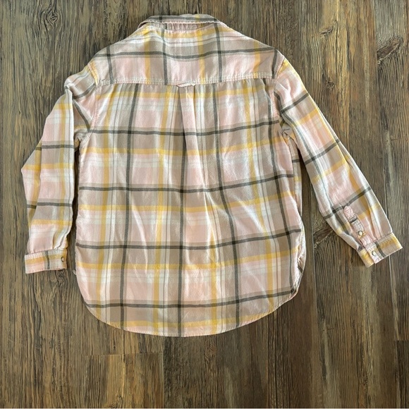 American Eagle Flannel Shirt Womens Medium Pink Tan Yellow Plaid Pearl Snap L/S - Picture 2 of 10